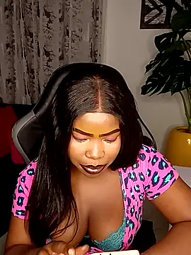 Snapshot of rosey_cheeks chatting on October 30, 1:52 am rosey cheeks online show from October 30, 1:52 am