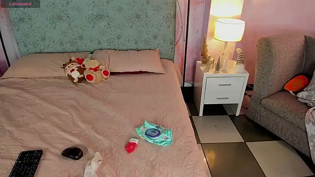 bellaa becca online show from December 16, 5:08 pm