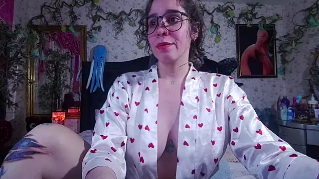 Snapshot of Elizabeth77_ chatting on October 4, 8:57 pm Elizabeth77 online show from October 4, 8:57 pm