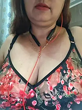 Snapshot of Dianaa9 chatting on September 30, 10:36 pm Dianaa9 online show from September 30, 10:36 pm