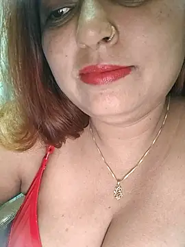 Snapshot of Dianaa9 chatting on September 28, 9:42 pm Dianaa9 online show from September 28, 9:42 pm