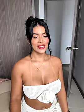 Snapshot of MelissaWaltton chatting on October 22, 7:41 pm MelissaWaltton online show from October 22, 7:41 pm