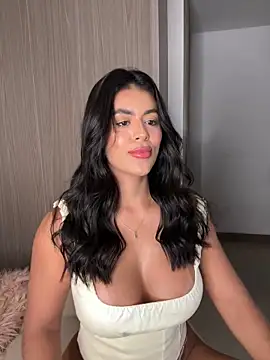 Snapshot of MelissaWaltton chatting on October 24, 11:01 pm MelissaWaltton online show from October 24, 11:01 pm