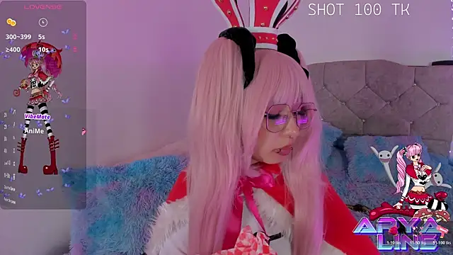 Snapshot of arysUwU chatting on November 1, 2:05 am arysUwU online show from November 1, 2:05 am