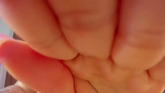 Snapshot of mia_18v chatting on September 25, 5:44 pm mia 18v online show from September 25, 5:44 pm