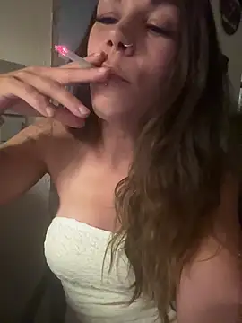 Lady Knaller online show from July 31, 7:37 pm