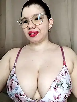 Danzel1105 online show from September 24, 12:37 pm