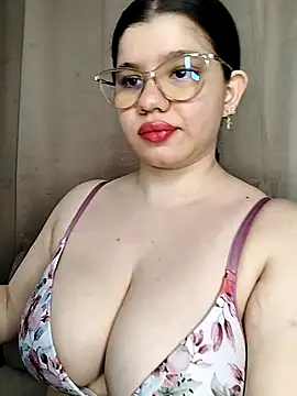 Danzel1105 online show from September 19, 2:16 pm