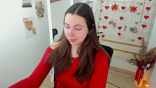 Lexy flower online show from February 22, 1:45 pm