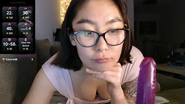 Kunimitsuu  online show from October 18, 11:17 pm