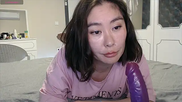 Kunimitsuu  online show from November 6, 9:42 pm