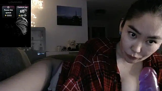 Kunimitsuu  online show from October 22, 1:32 am