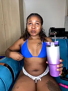 Snapshot of creamy_shaah chatting on October 15, 11:46 am creamy shaah online show from October 15, 11:46 am
