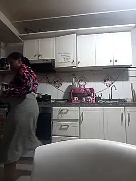 Snapshot of Dominik_girl chatting on October 20, 10:46 pm Dominik girl online show from October 20, 10:46 pm