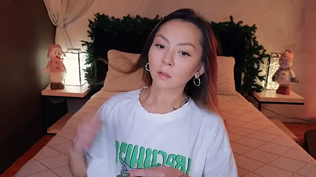 im casey online show from December 4, 6:26 am