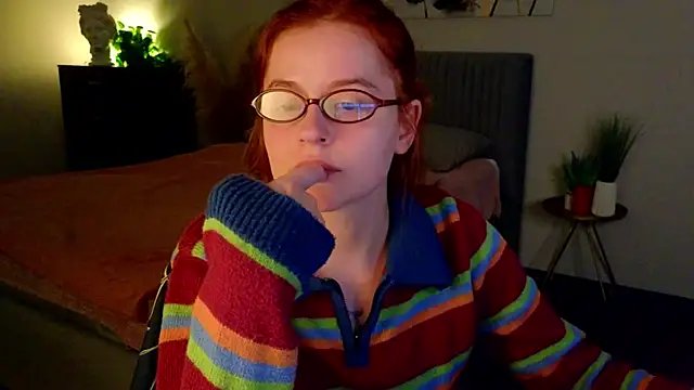 reb luvng online show from October 22, 1:49 pm