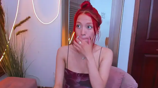 Snapshot of Irina_bx chatting on October 21, 7:29 pm Irina bx online show from October 21, 7:29 pm