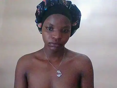 hotgal1112 online show from February 20, 3:49 am