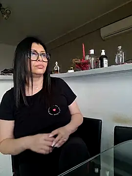 Snapshot of Milf_Abigail chatting on September 30, 7:58 am Milf Abigail online show from September 30, 7:58 am