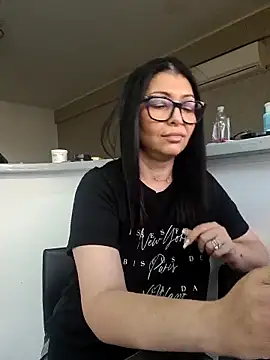 Snapshot of Milf_Abigail chatting on September 23, 4:54 am Milf Abigail online show from September 23, 4:54 am