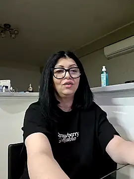 Milf Abigail online show from April 14, 1:38 am