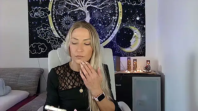 Snapshot of -Jeany- chatting on October 3, 7:35 am -Jeany- online show from October 3, 7:35 am