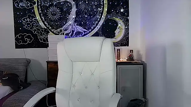 Snapshot of -Jeany- chatting on October 17, 2:31 pm -Jeany- online show from October 17, 2:31 pm