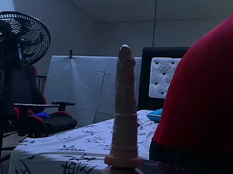 FemaleIssuing online show from November 14, 5:46 pm