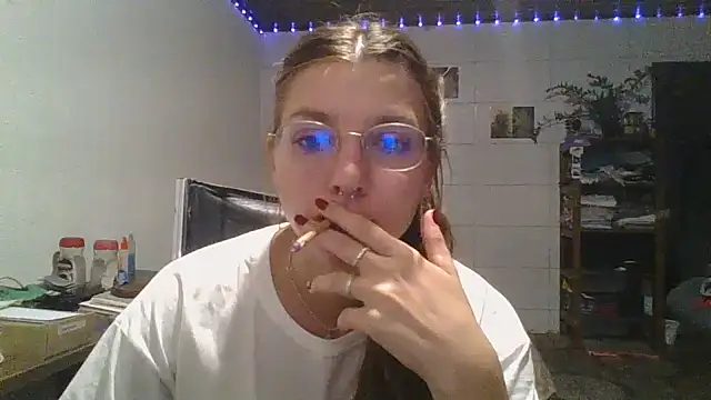 SweetyBabyDemon online show from April 12, 9:50 pm