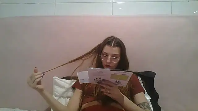 Snapshot of SweetyBabyDemon chatting on September 30, 8:57 pm SweetyBabyDemon online show from September 30, 8:57 pm