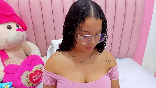 Snapshot of ISABELLA_020 chatting on September 26, 2:58 pm ISABELLA 020 online show from September 26, 2:58 pm