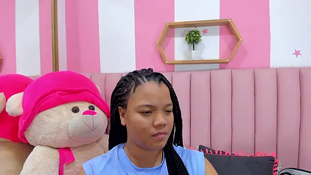 Snapshot of ISABELLA_020 chatting on October 16, 1:25 pm ISABELLA 020 online show from October 16, 1:25 pm