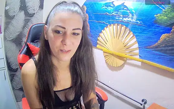 Catbaby32 online show from October 18, 9:16 pm