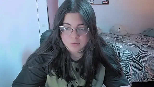 Snapshot of Aria_Fullbuster chatting on October 27, 9:09 pm Aria Fullbuster online show from October 27, 9:09 pm