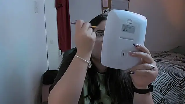 Snapshot of Aria_Fullbuster chatting on October 16, 8:33 pm Aria Fullbuster online show from October 16, 8:33 pm