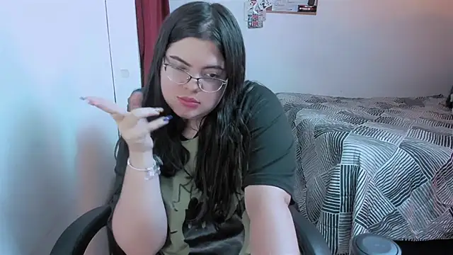 Snapshot of Aria_Fullbuster chatting on October 17, 8:34 pm Aria Fullbuster online show from October 17, 8:34 pm