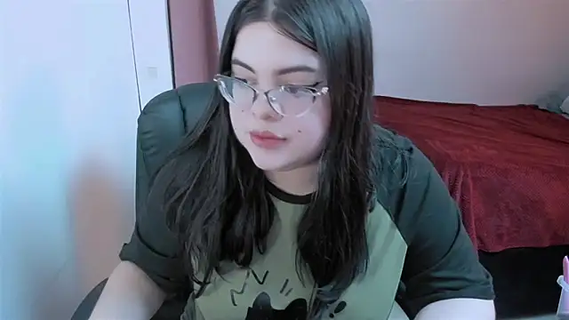 Snapshot of Aria_Fullbuster chatting on September 23, 9:24 pm Aria Fullbuster online show from September 23, 9:24 pm