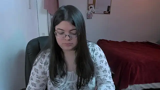 Snapshot of Aria_Fullbuster chatting on September 12, 9:11 pm Aria Fullbuster online show from September 12, 9:11 pm