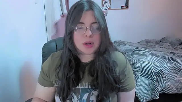 Snapshot of Aria_Fullbuster chatting on October 29, 9:28 pm Aria Fullbuster online show from October 29, 9:28 pm