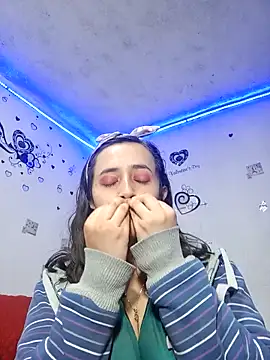 Snapshot of anndreapds chatting on September 21, 11:47 pm anndreapds online show from September 21, 11:47 pm