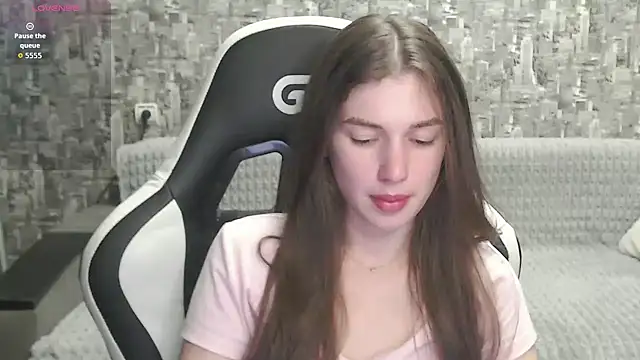MissMiaCutie online show from September 16, 4:26 pm