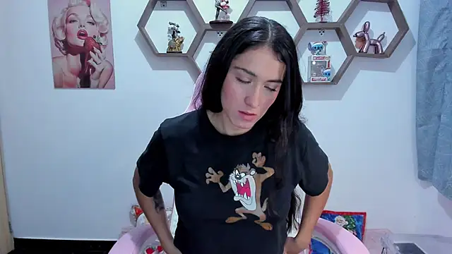 SharonSander online show from December 14, 12:27 am