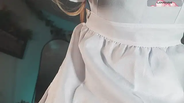 loIijanne online show from March 30, 2:00 am