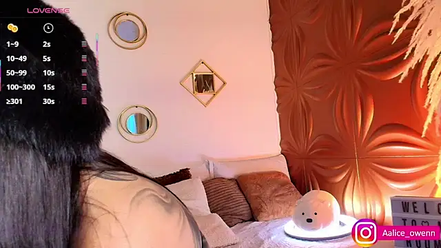 Aliceowenn online show from September 28, 10:48 pm