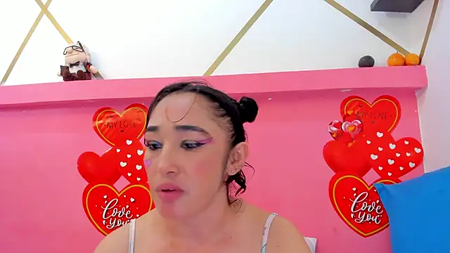 Snapshot of charlotte-11 chatting on October 4, 6:01 pm charlotte-11 online show from October 4, 6:01 pm