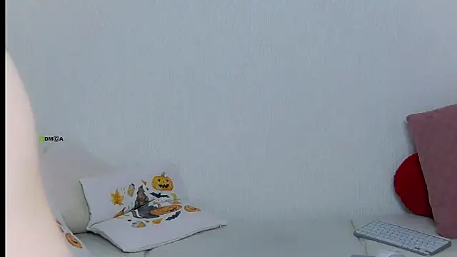 Snapshot of Haters__ chatting on September 29, 5:18 pm Haters online show from September 29, 5:18 pm