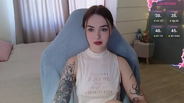 kate leoo online show from April 16, 11:54 am