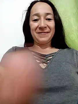 emilypoppy3 online show from January 16, 9:44 pm