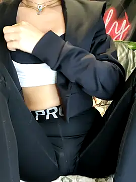 Snapshot of Melody87 chatting on October 24, 11:45 pm Melody87 online show from October 24, 11:45 pm