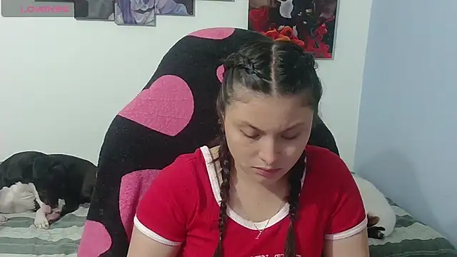 Snapshot of jessica_gomez chatting on October 15, 11:18 pm jessica gomez online show from October 15, 11:18 pm